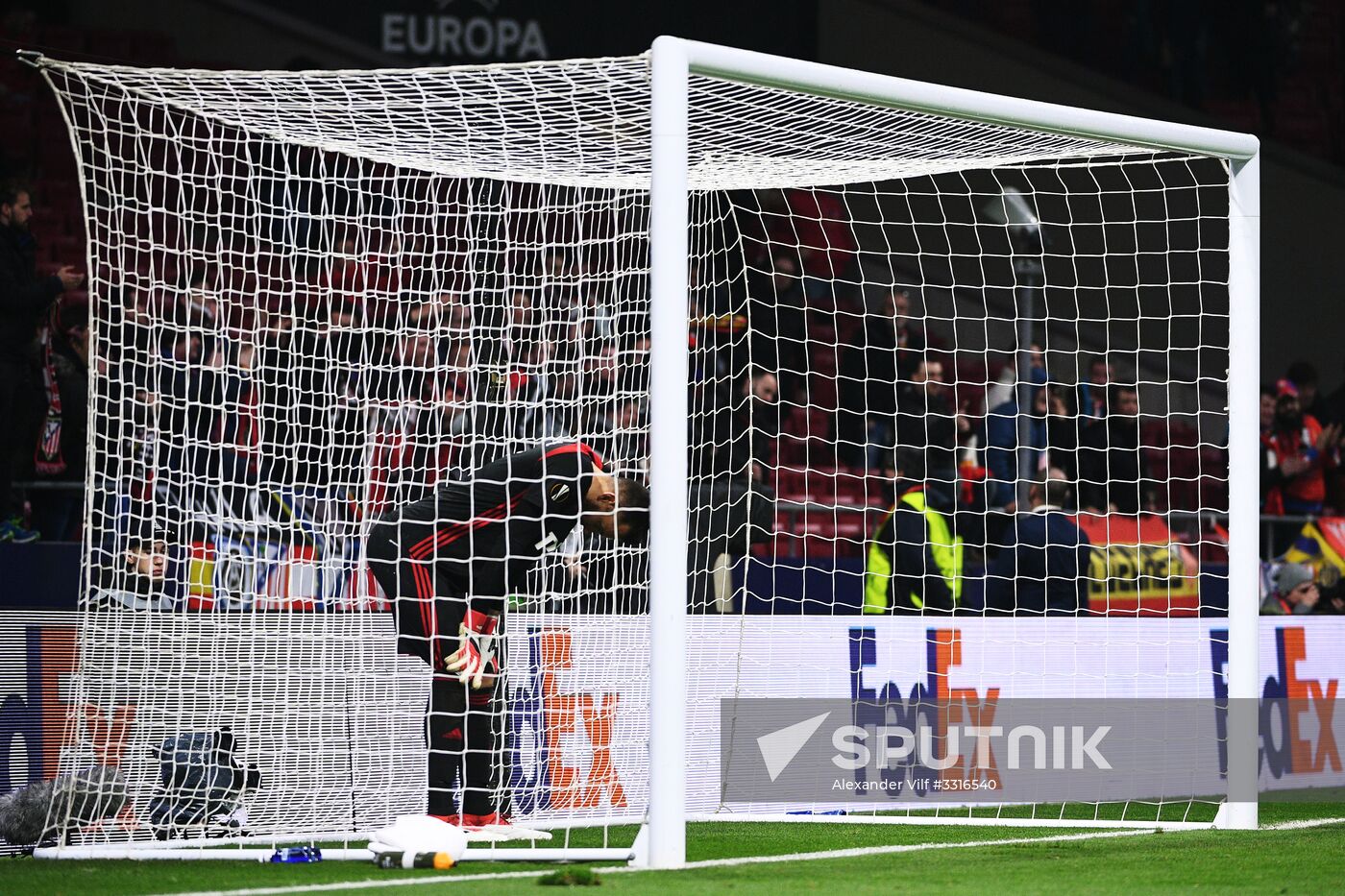 Football. UEFA Europa League. Atletico vs. Lokomotiv