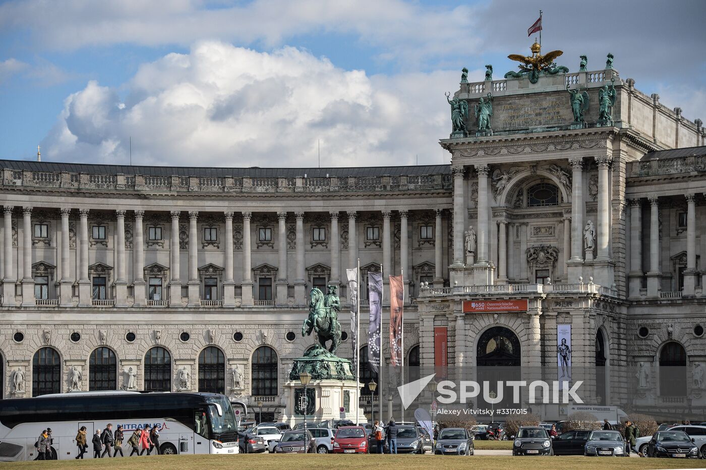 Cities of the world. Vienna