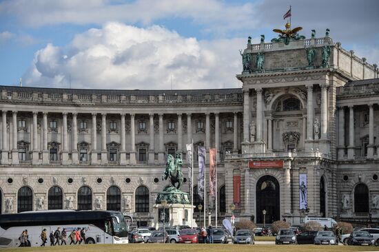 Cities of the world. Vienna