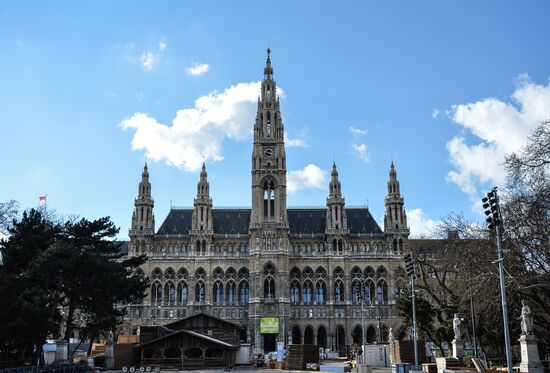 Cities of the world. Vienna