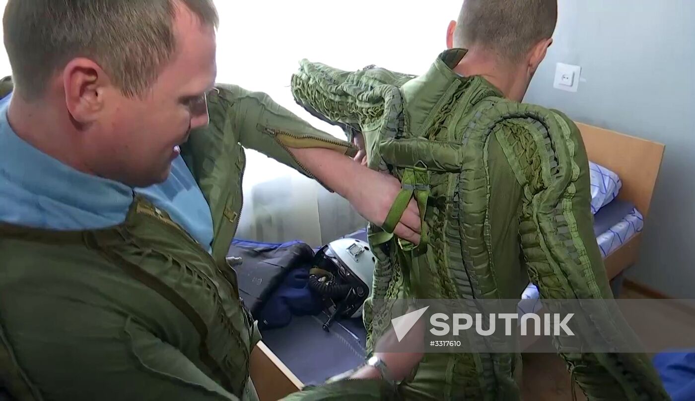 Russian Aerospace Forces MiG-31 conducts simulated firing of Kinzhal hypersonic missile