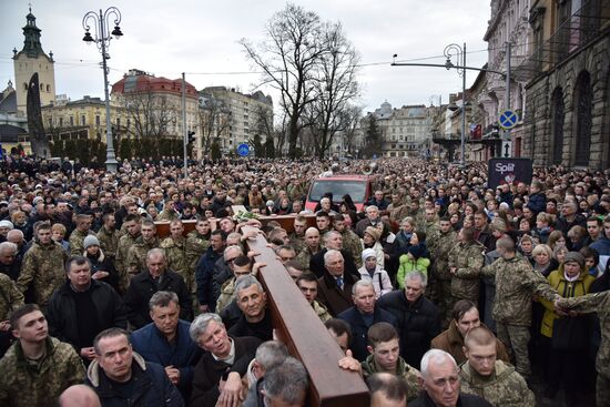 Cross procession in honor of Catholic Easter in Lviv