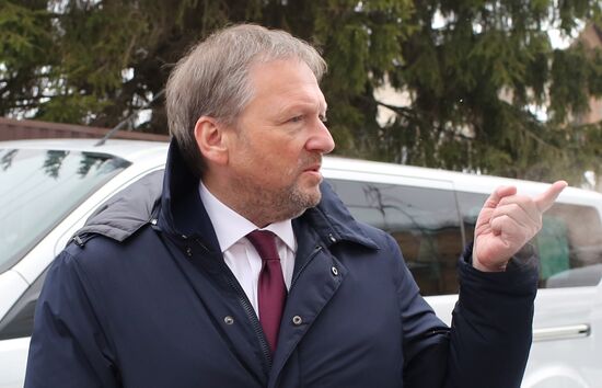 Russian presidential candidate Boris Titov visits Kuvshinka private daycare