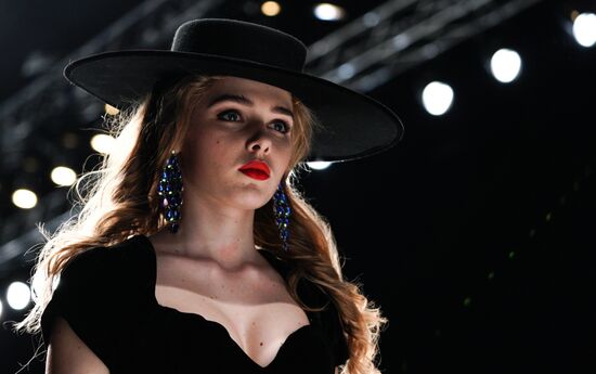 Mercedes-Benz Fashion Week Russia. Day three