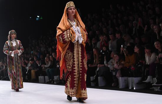 Mercedes-Benz Fashion Week Russia. Day four