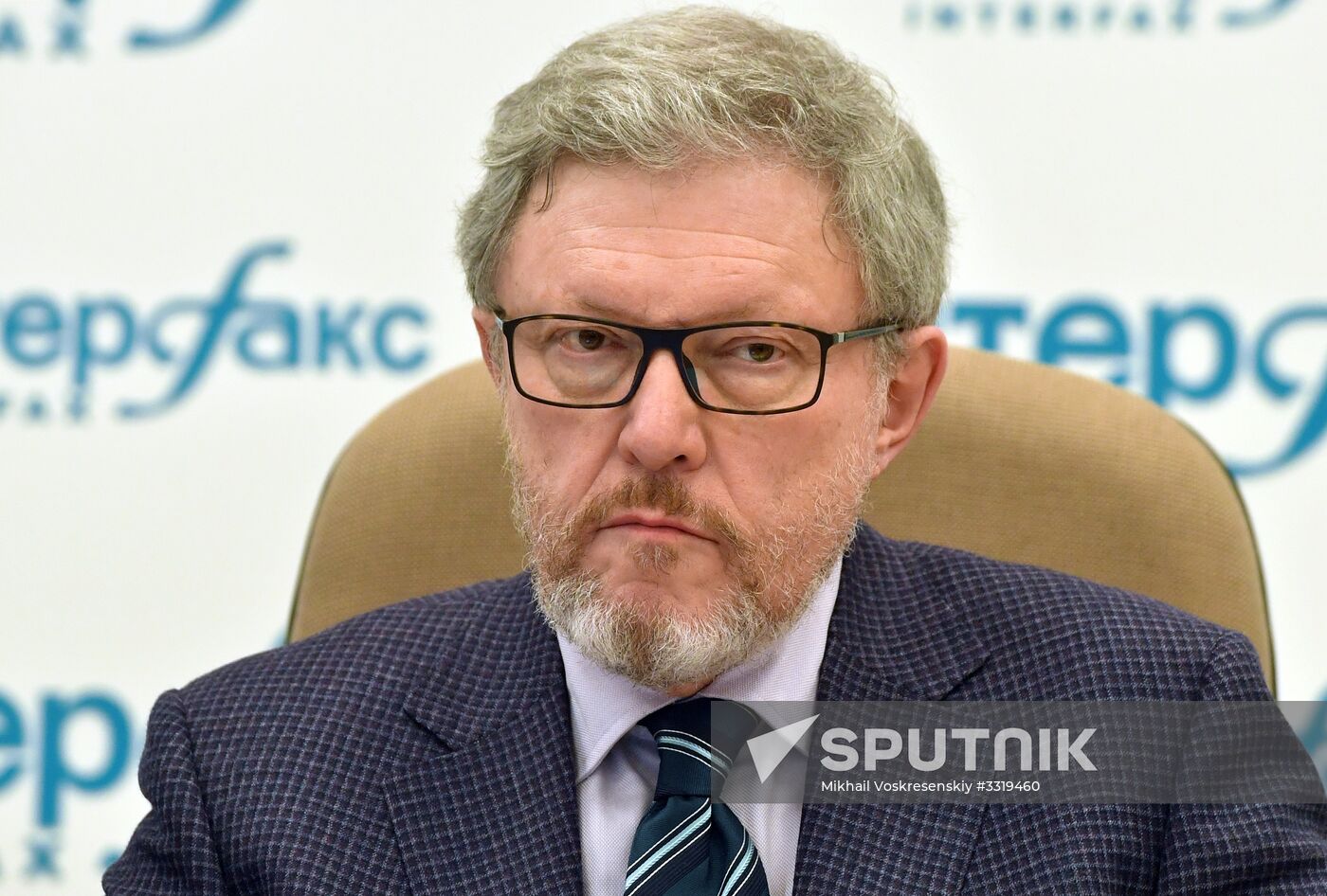 News conference by presidential candidate Grigory Yavlinsky