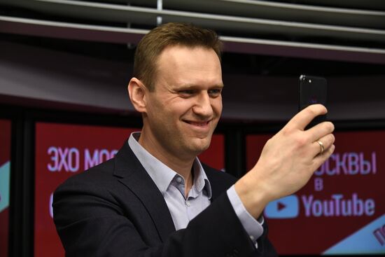 Alexei Navalny gives interview to Echo of Moscow radio