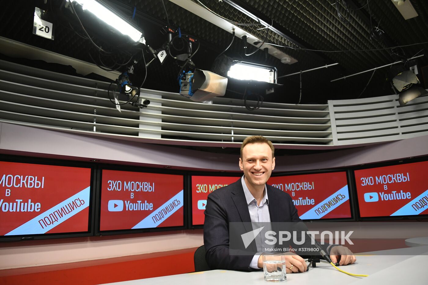 Alexei Navalny gives interview to Echo of Moscow radio