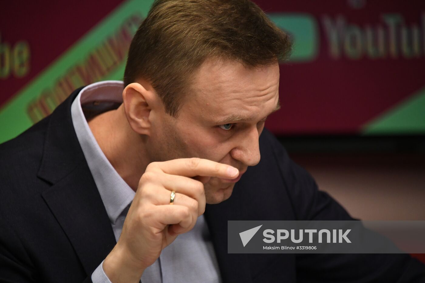 Alexei Navalny gives interview to Echo of Moscow radio