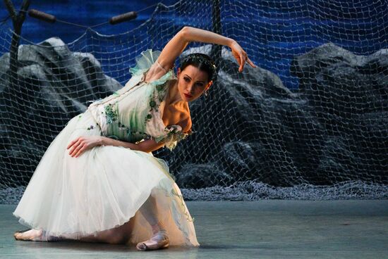 Golden Mask festival. Ballet show 'Naiad and Fishereman: Suite'