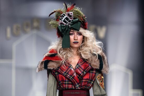 Mercedes-Benz Fashion Week Russia. Day five
