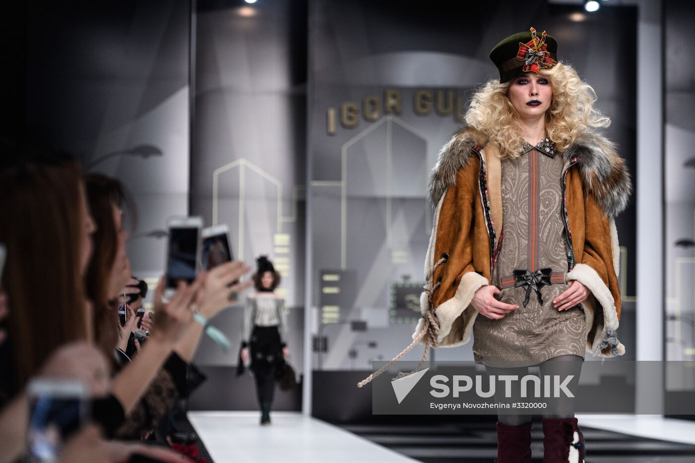 Mercedes-Benz Fashion Week Russia. Day five