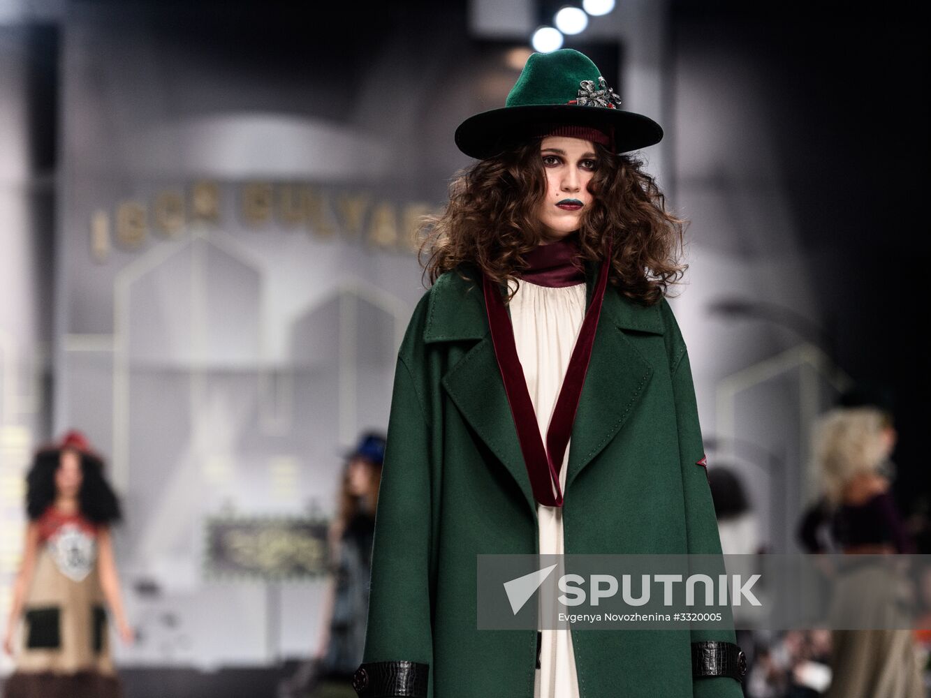 Mercedes-Benz Fashion Week Russia. Day five
