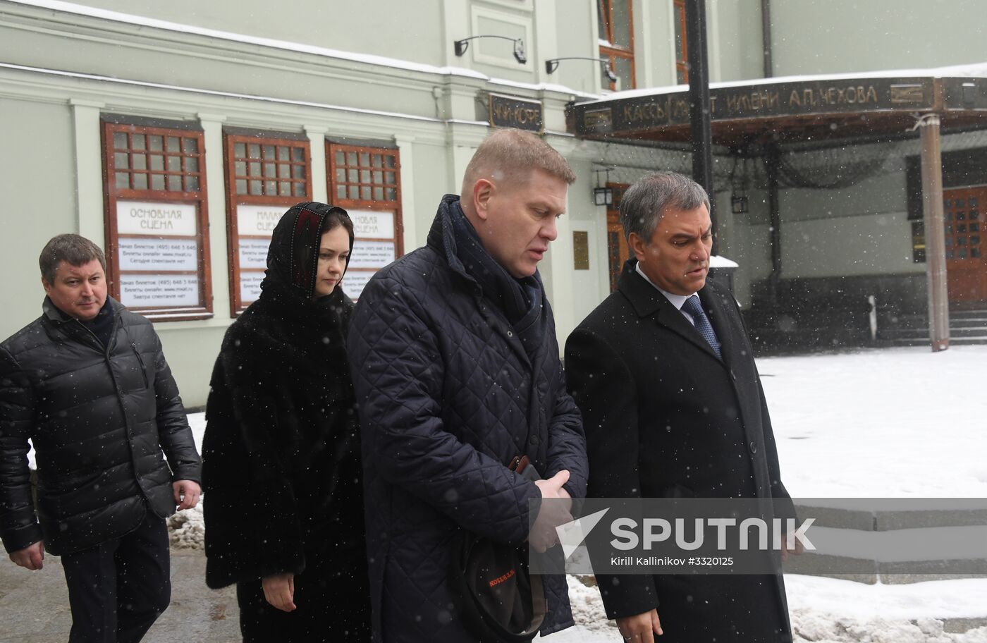 Paying last respects to actor Oleg Tabakov