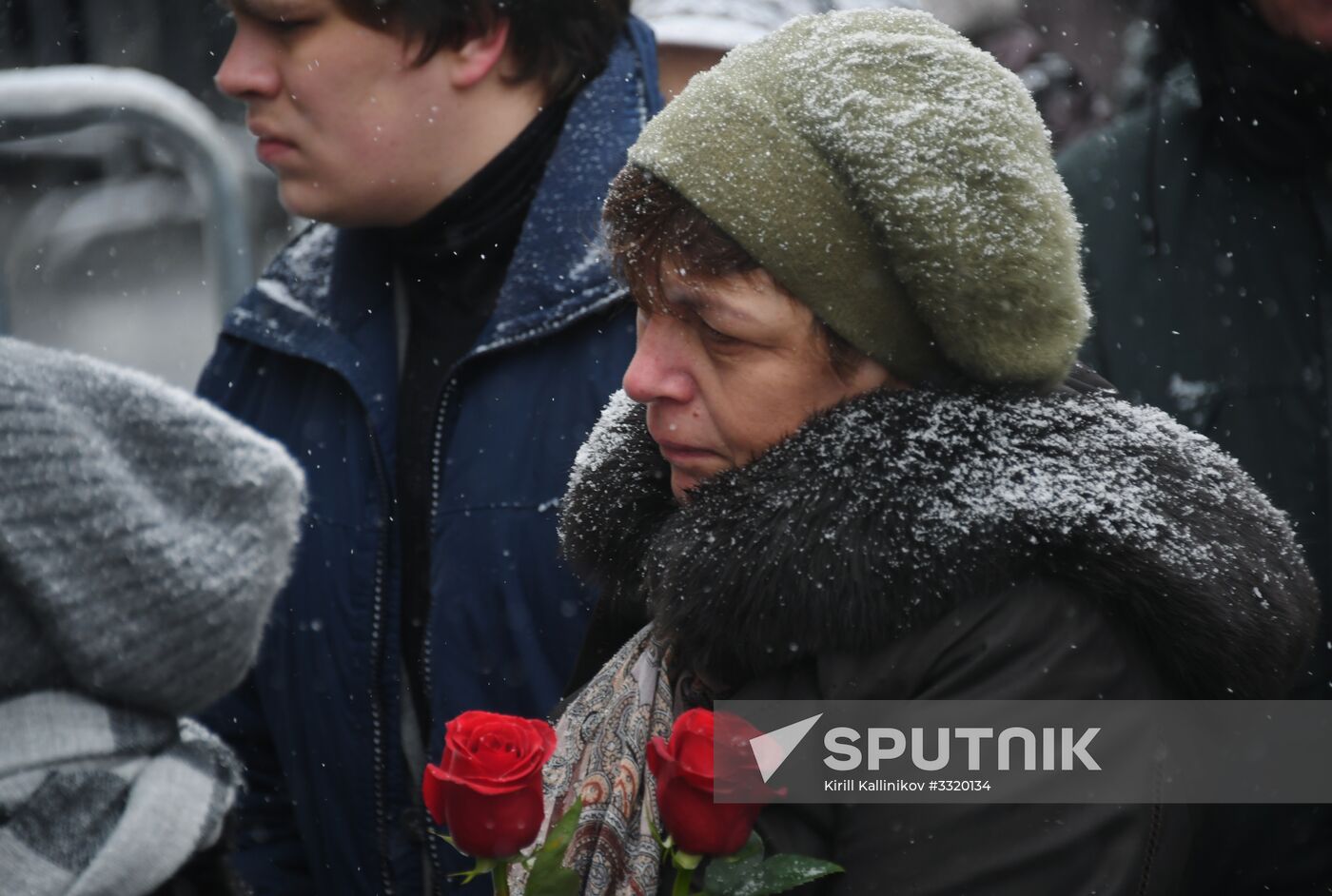 Paying last respects to actor Oleg Tabakov