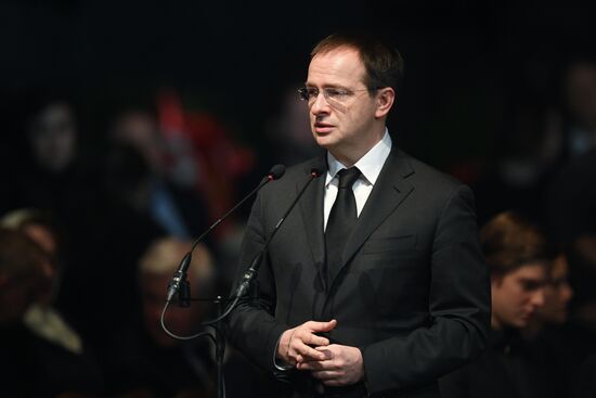 Paying last respects to actor Oleg Tabakov