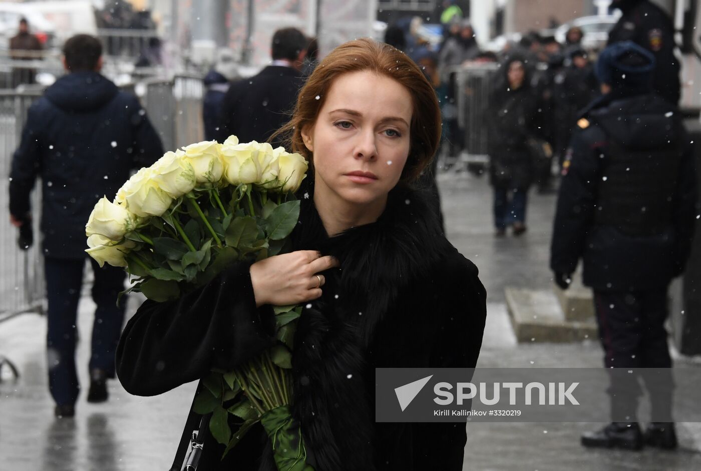 Paying last respects to actor Oleg Tabakov