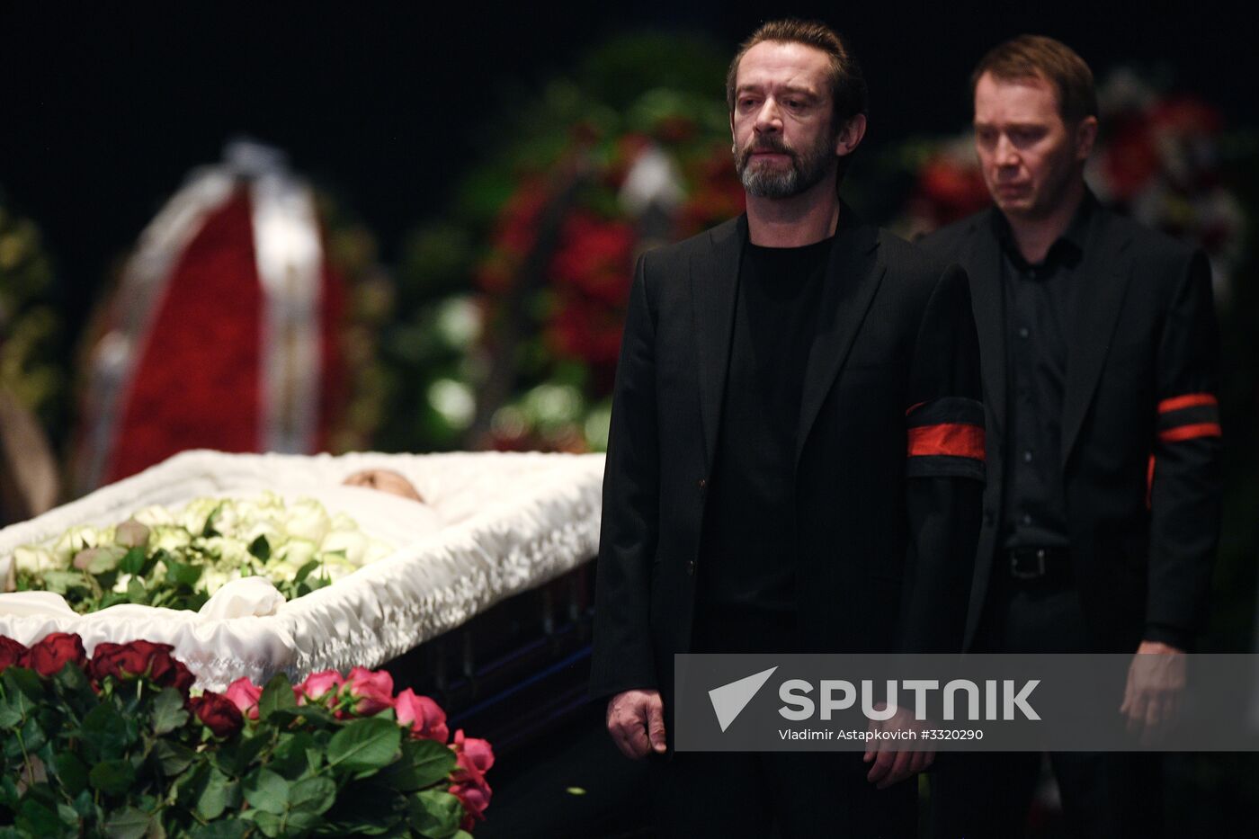 Paying last respects to actor Oleg Tabakov