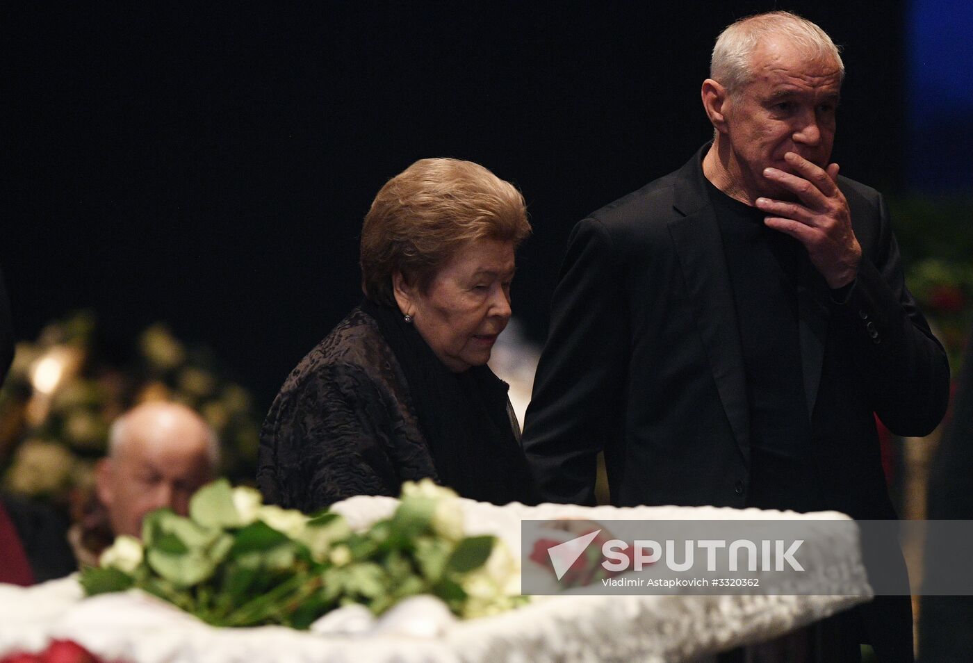Paying last respects to actor Oleg Tabakov