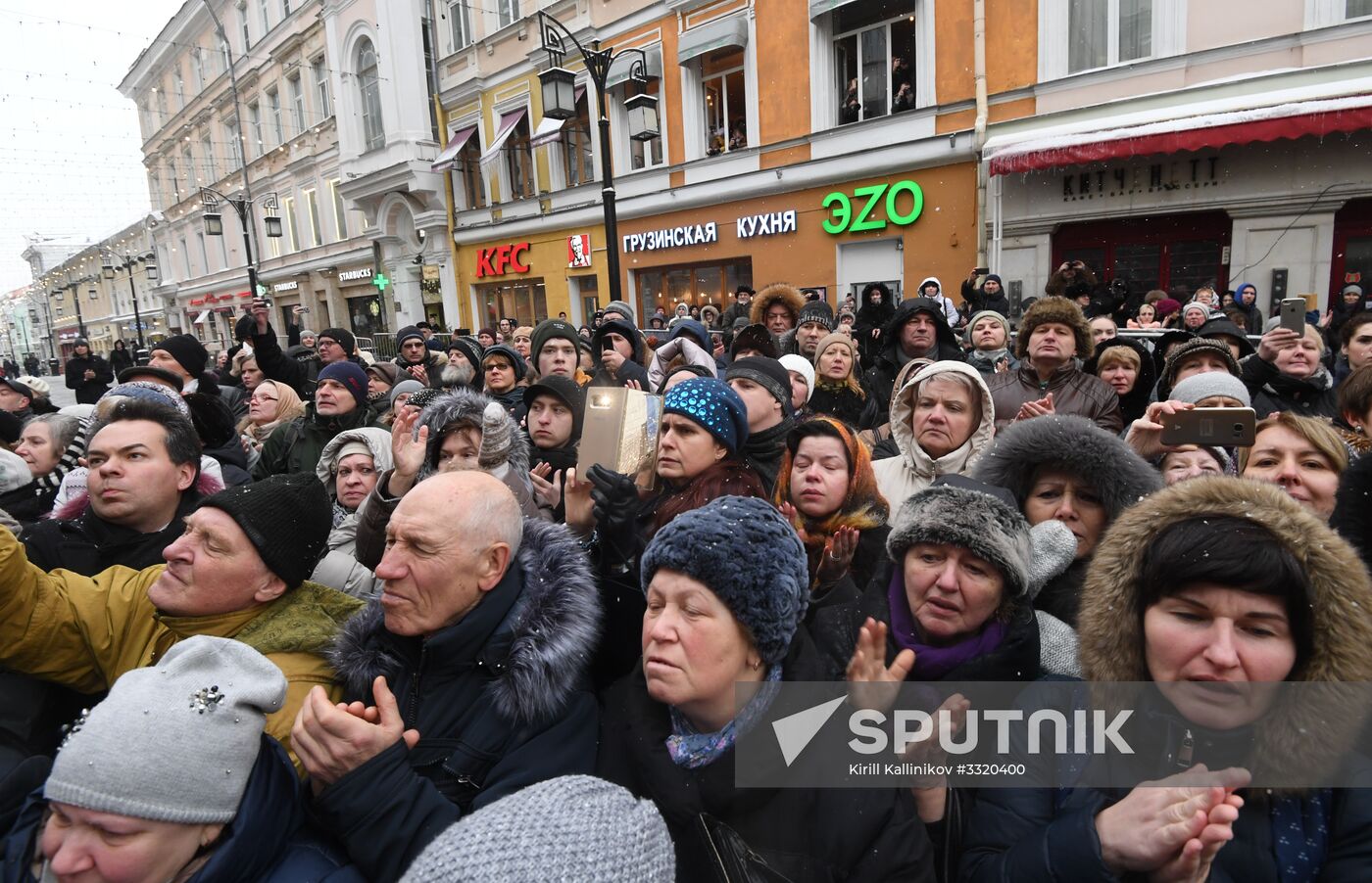 Paying last respects to actor Oleg Tabakov