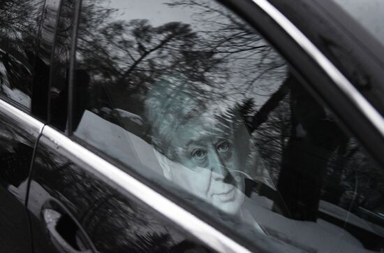 Paying last respects to actor Oleg Tabakov