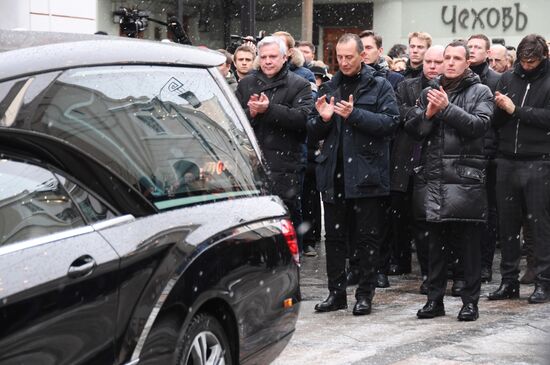 Paying last respects to actor Oleg Tabakov