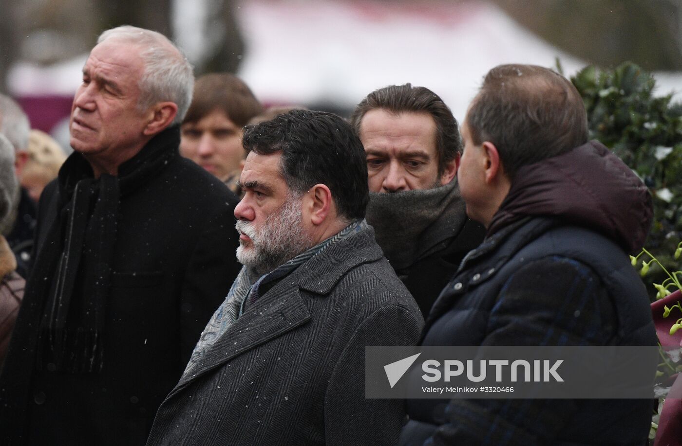 Paying last respects to actor Oleg Tabakov