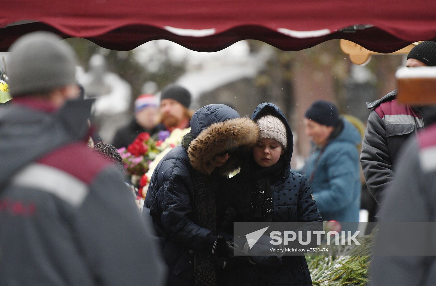 Paying last respects to actor Oleg Tabakov