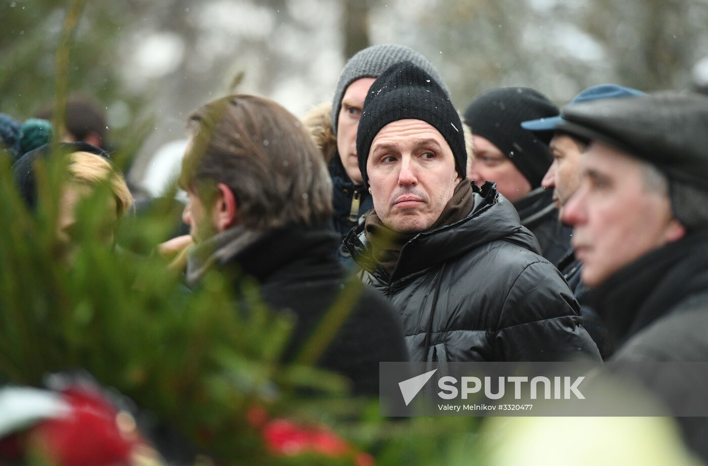 Paying last respects to actor Oleg Tabakov