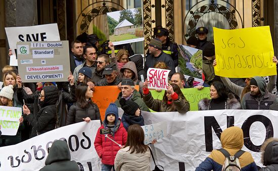 Protest in Tbilisi against new hydro power stations construction