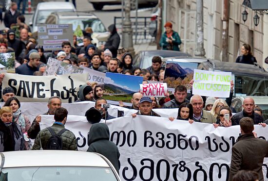 Protest in Tbilisi against new hydro power stations construction