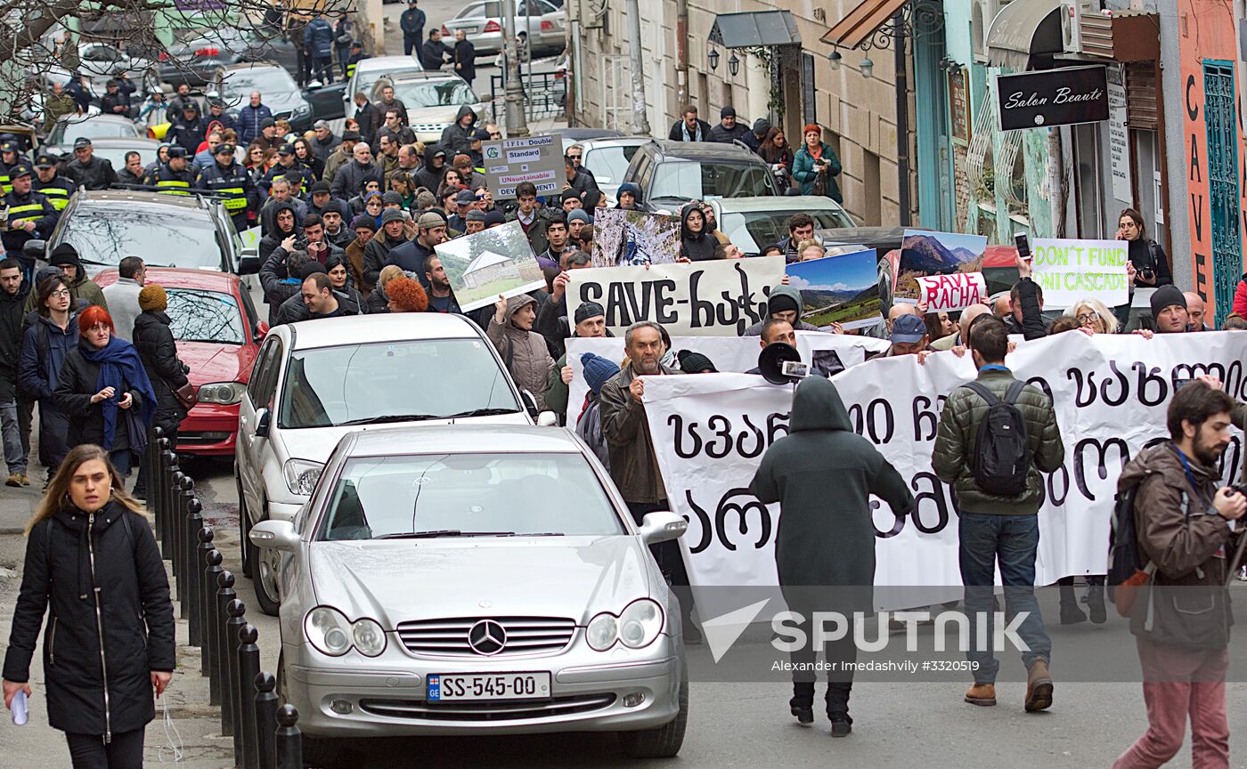 Protest in Tbilisi against new hydro power stations construction