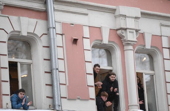 Paying last respects to actor Oleg Tabakov