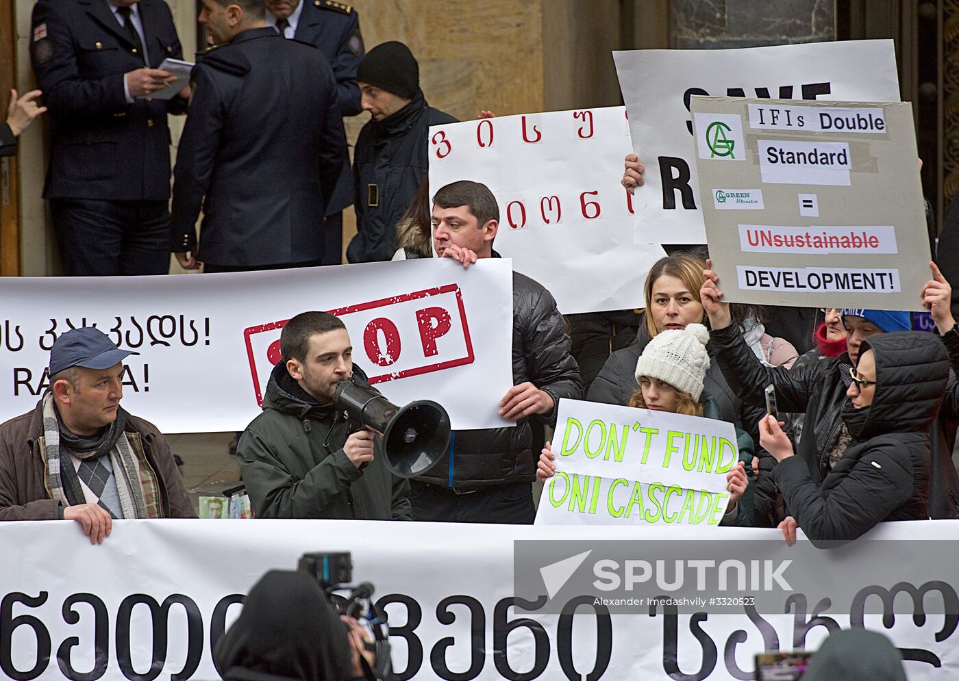 Protest in Tbilisi against new hydro power stations construction