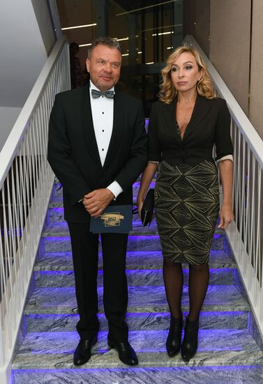 Sixth Film and Television Producers Association Award