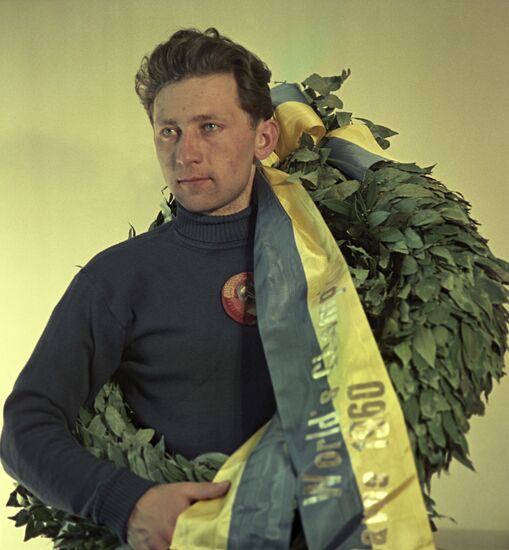 Speed skater Boris Stenin