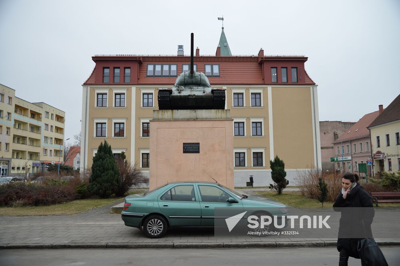 Monuments to Soviet soldiers in Poland