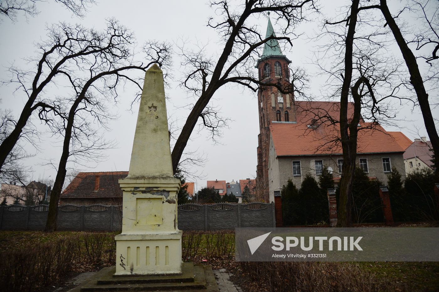 Monuments to Soviet soldiers in Poland
