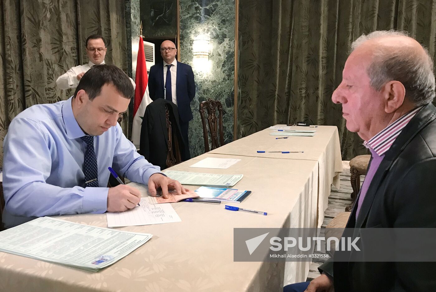 Voting in Russian presidential election in Damascus
