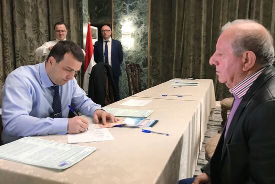 Voting in Russian presidential election in Damascus