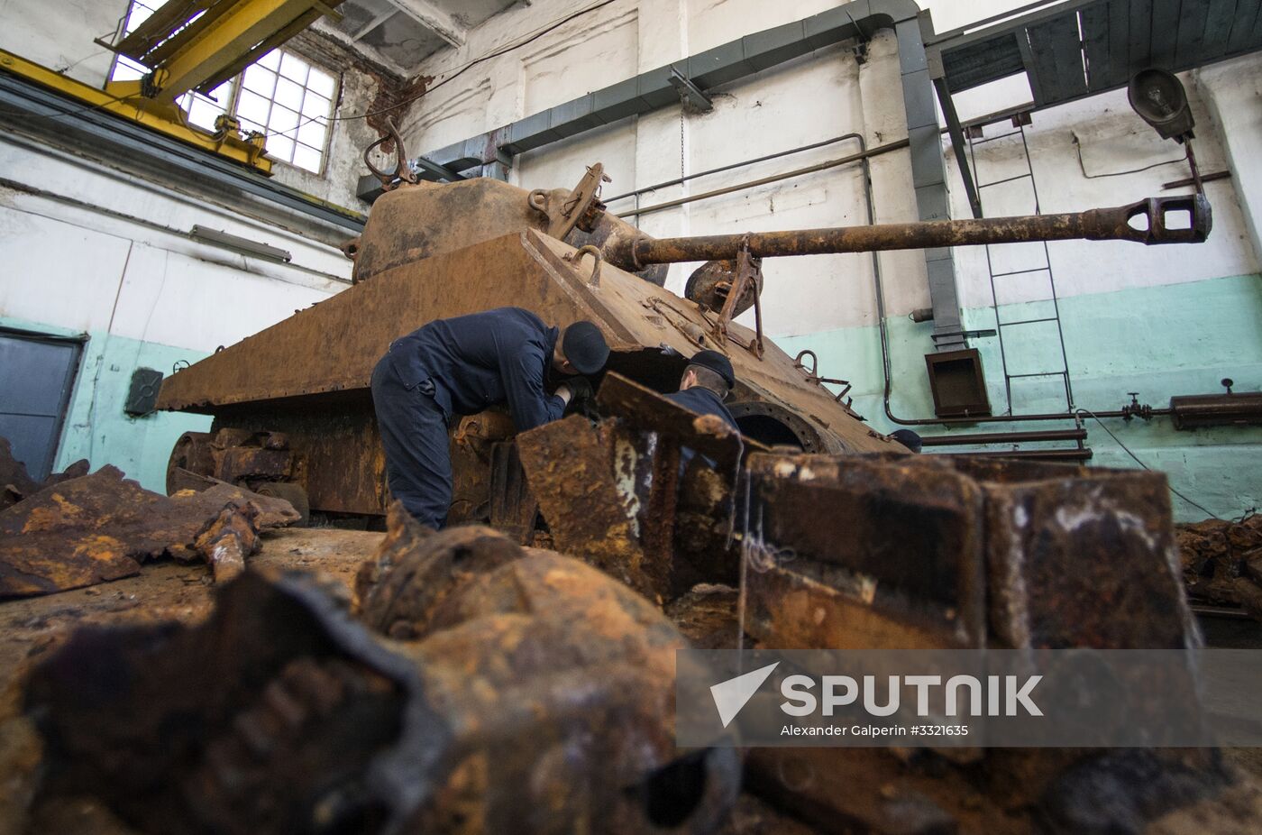 Sherman tank restored in Leningrad region