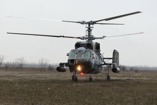 Airborne troops hold drill in Krasnodar Territory
