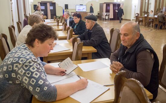 Voting in Russian presidential election abroad