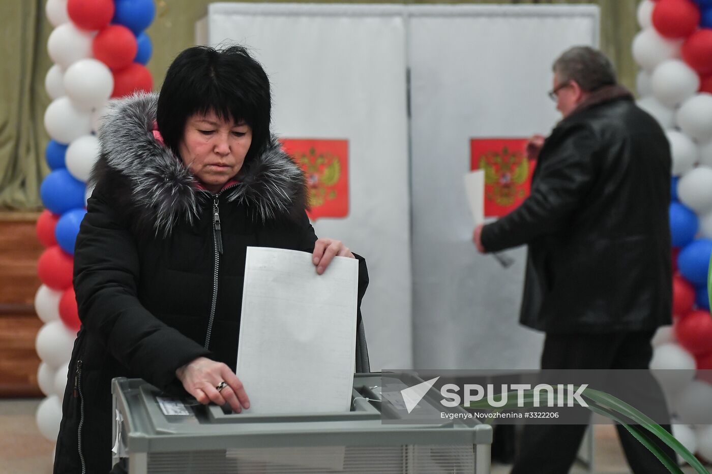Voting in Russian presidential election abroad