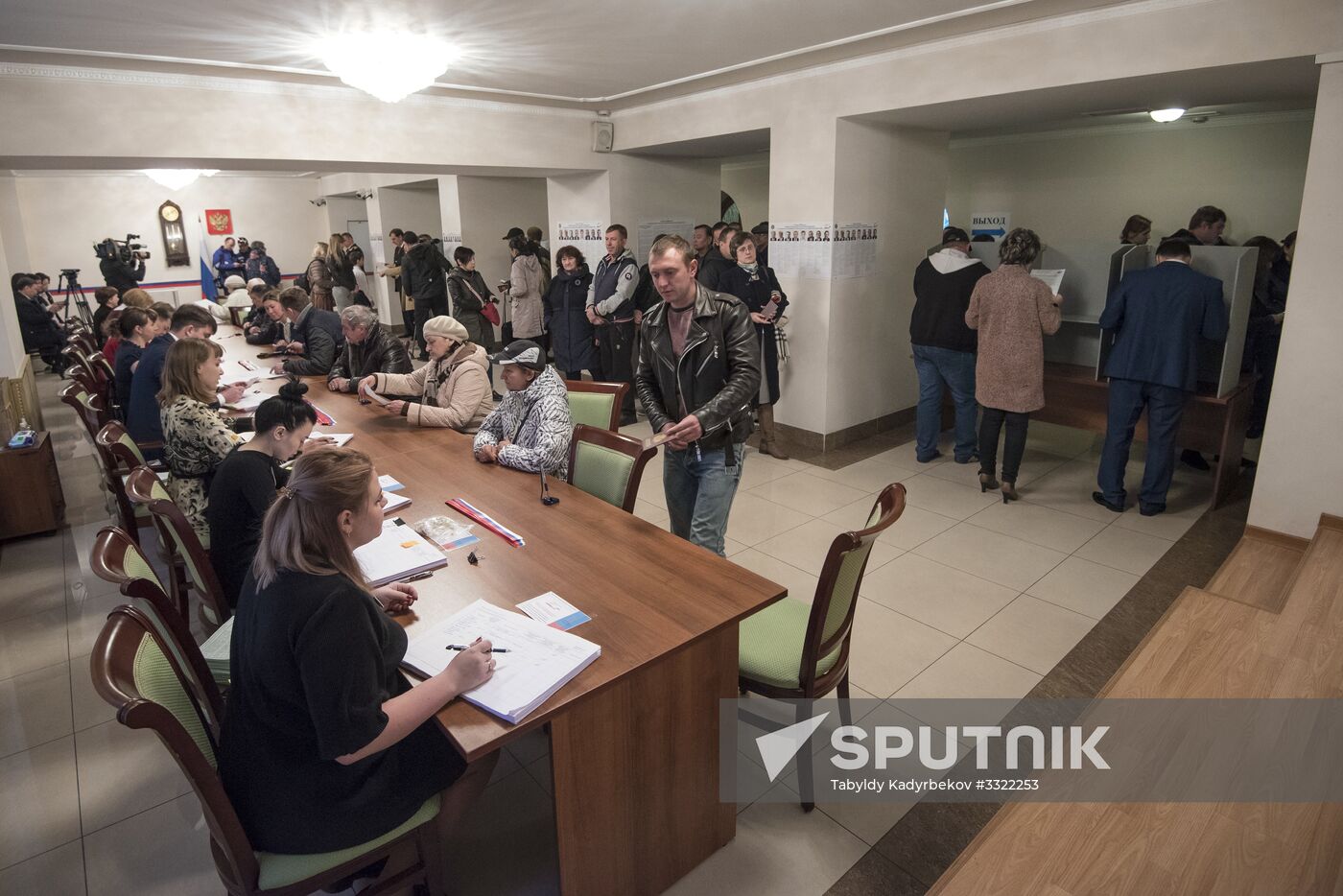 Voting in Russian presidential election abroad