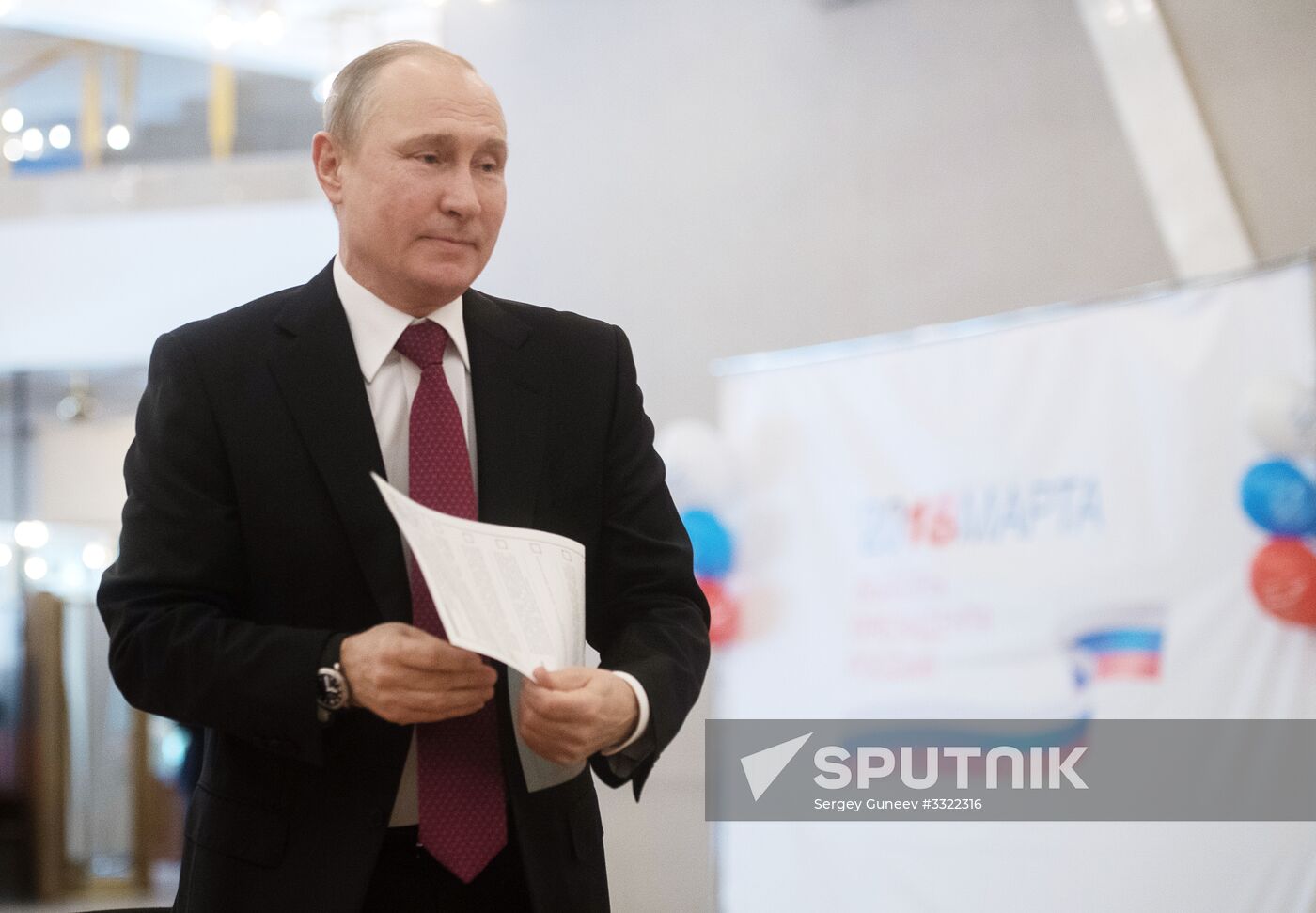 Vladimir Putin votes at Russian presidential elections