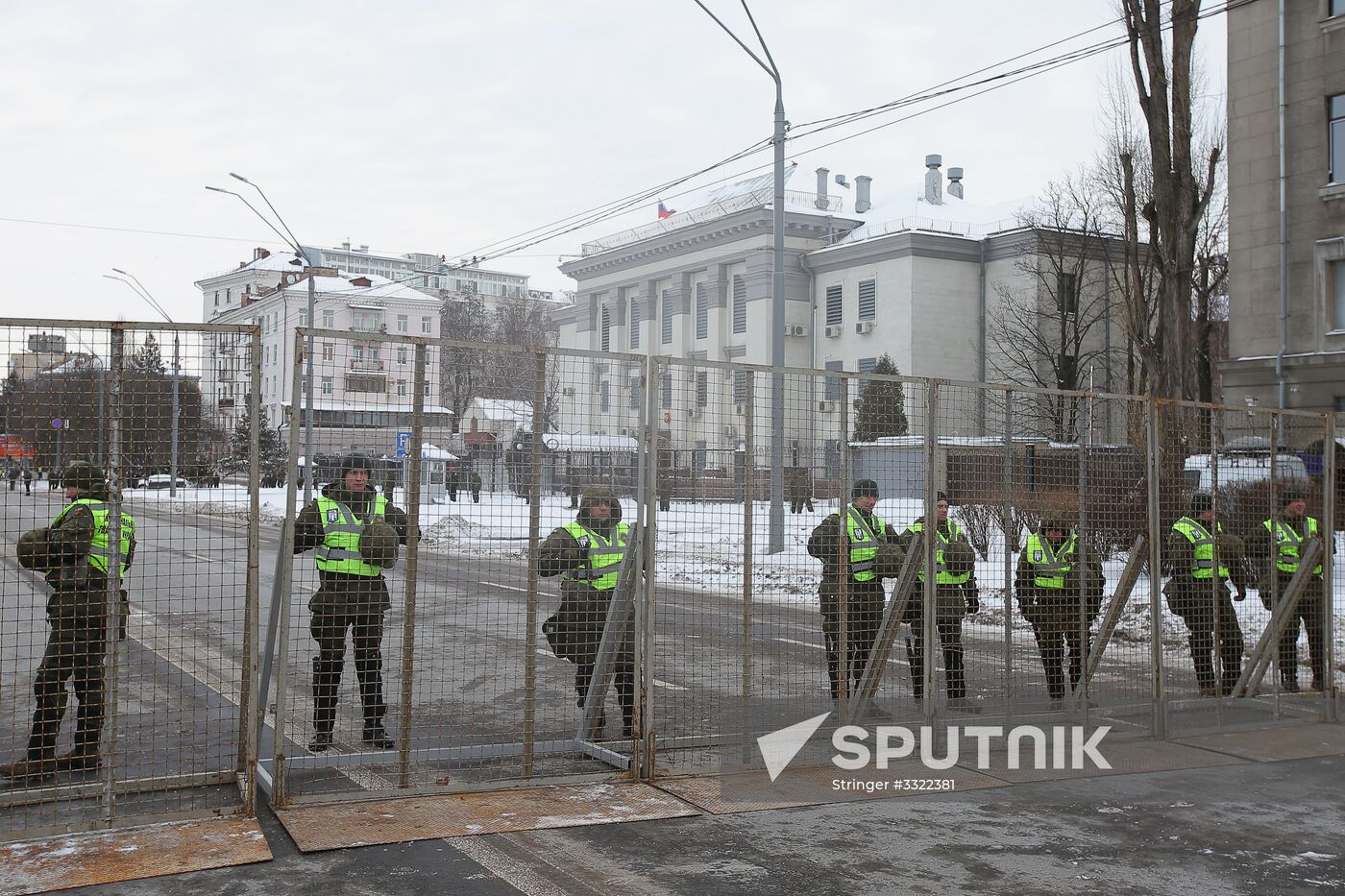 Russian citizens in Ukraine blocked from voting in Russian presidential election
