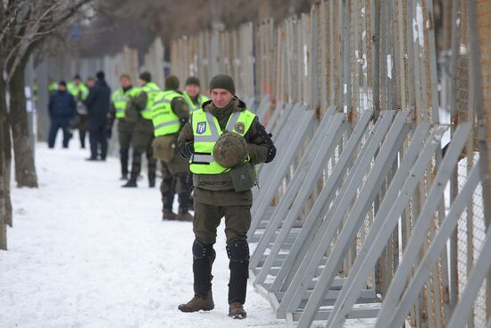 Russian citizens in Ukraine blocked from voting in Russian presidential election