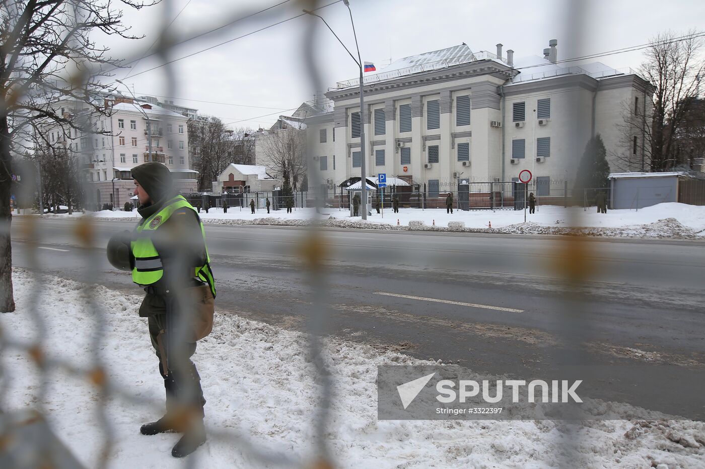 Russian citizens in Ukraine blocked from voting in Russian presidential election