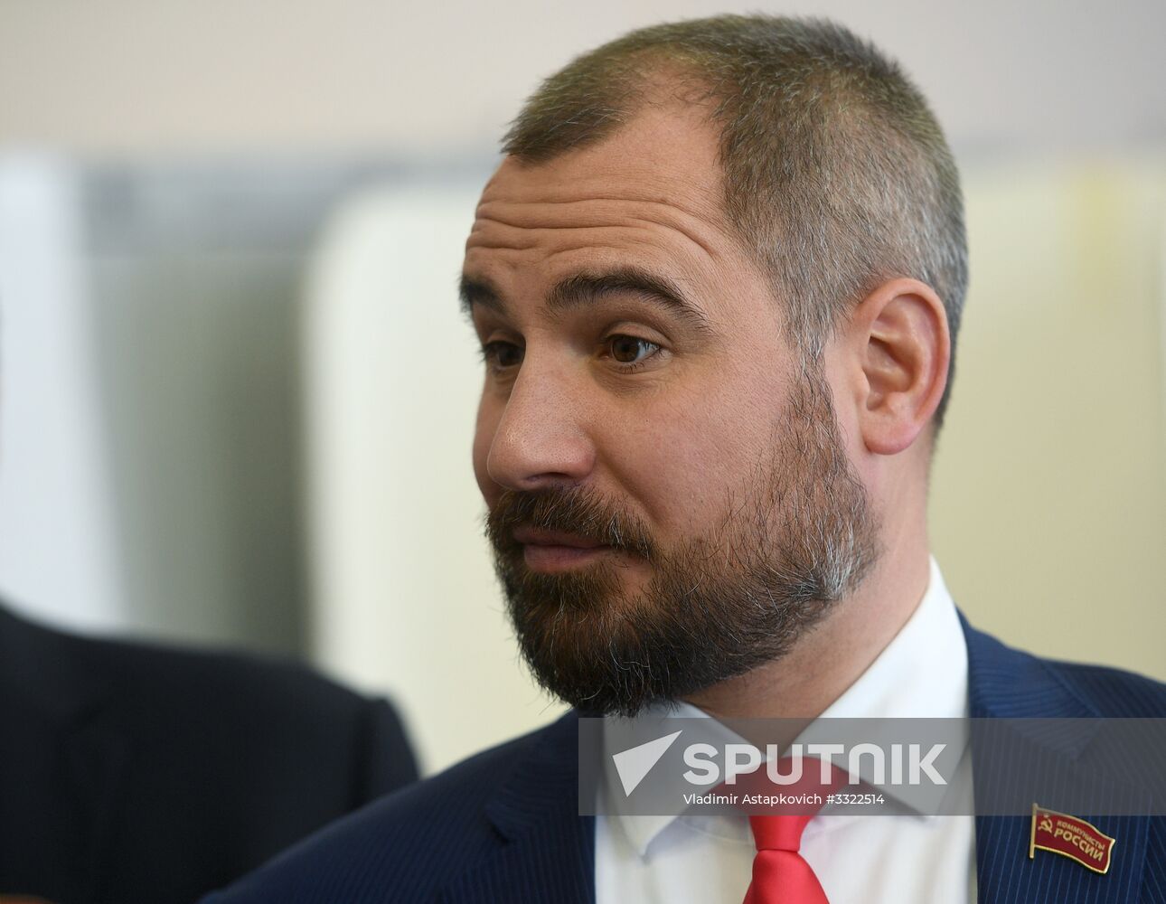 Russian presidential candidates cast their votes